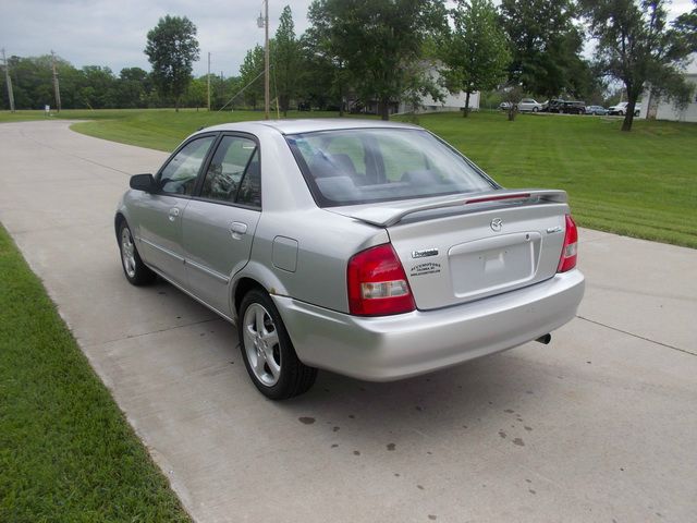 2001 Mazda Protege Convenience AWD