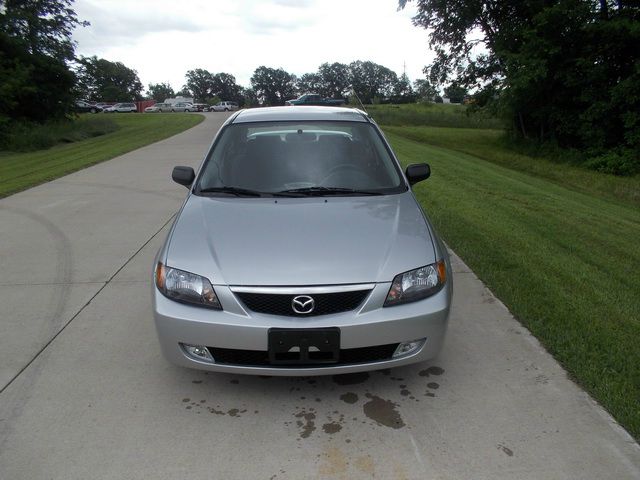 2001 Mazda Protege Convenience AWD