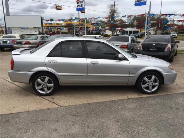 2002 Mazda Protege LW2