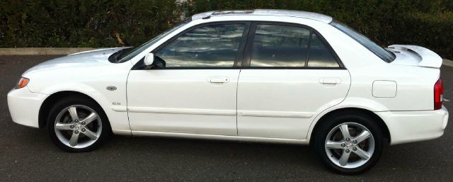 2002 Mazda Protege LW2