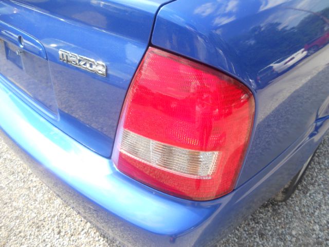 2003 Mazda Protege LW2