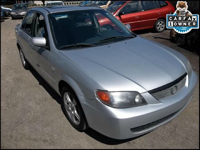 2003 Mazda Protege LW2