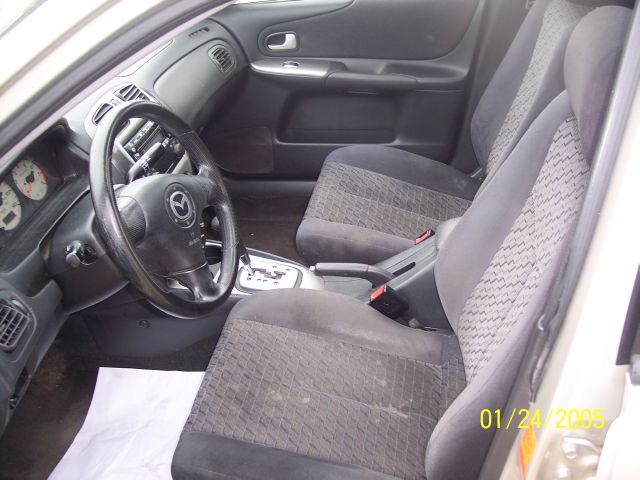 2003 Mazda Protege LW2