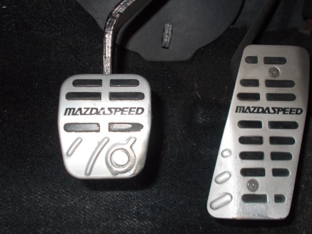 2003 Mazda Protege C15