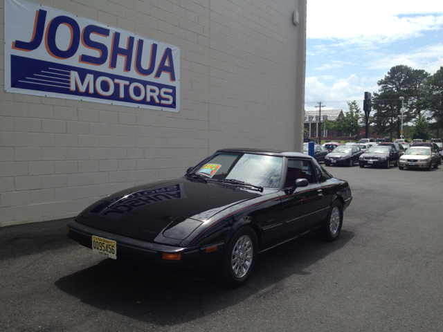 1985 Mazda RX-7 XE King Desert Runner