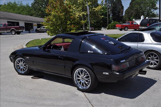1985 Mazda RX-7 Unknown