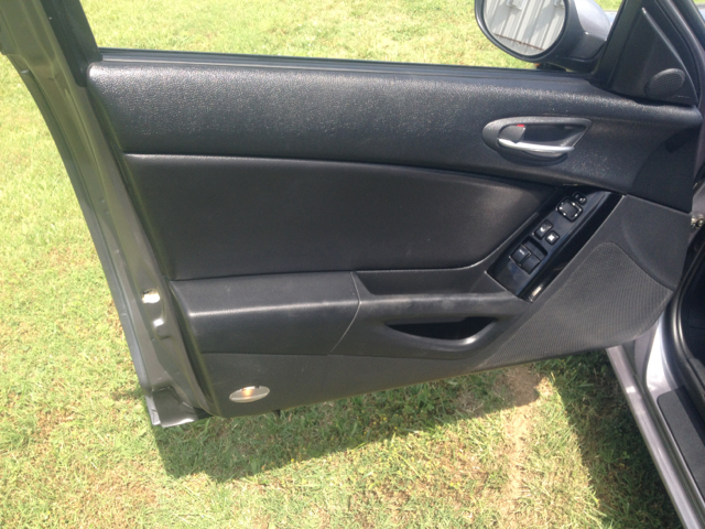 2004 Mazda RX-8 FWD 4dr