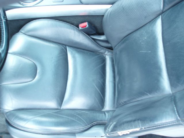 2004 Mazda RX-8 FWD 4dr