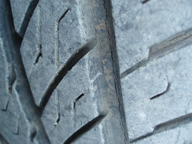 2004 Mazda RX-8 FWD 4dr