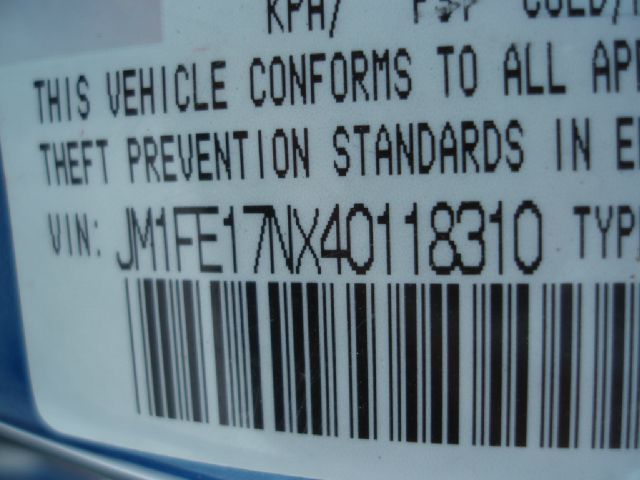 2004 Mazda RX-8 FWD 4dr