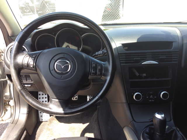 2004 Mazda RX-8 Standard 4X4 Hardtop