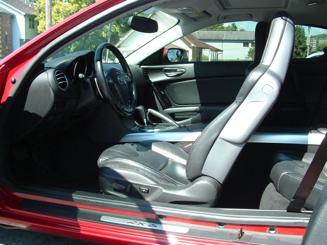 2004 Mazda RX-8 FWD 4dr