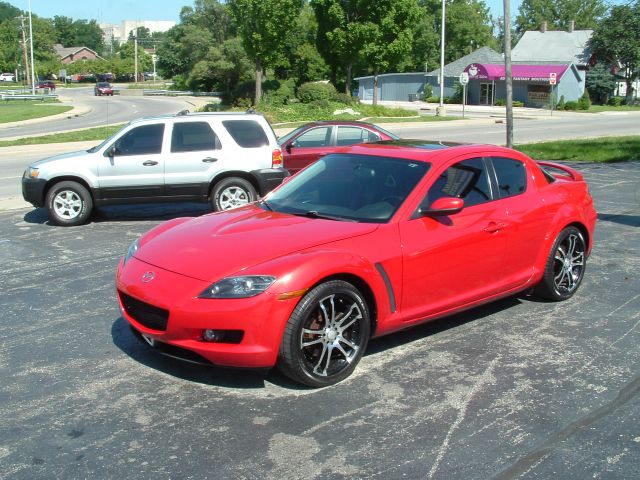 2004 Mazda RX-8 FWD 4dr
