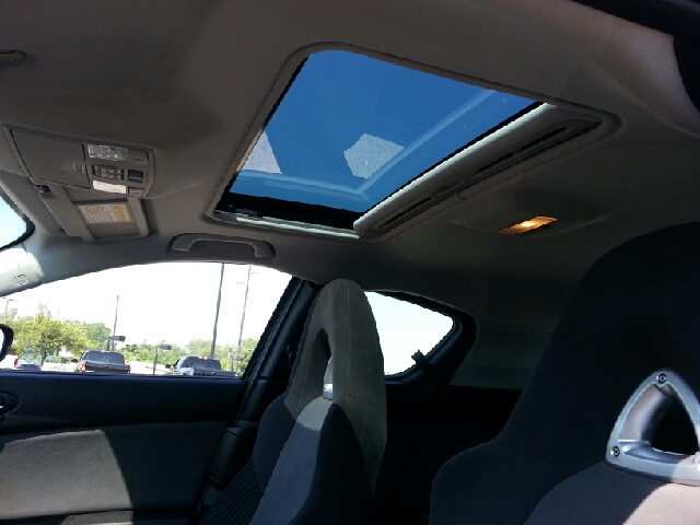 2004 Mazda RX-8 FWD 4dr