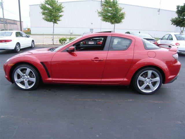 2004 Mazda RX-8 2011 Dodge Ram ST