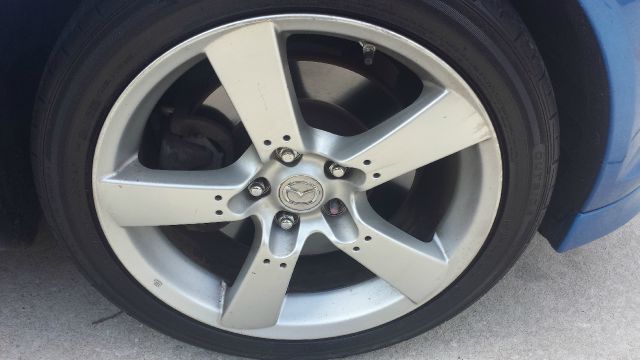 2004 Mazda RX-8 4dr 112 Inch WB Eddie Bauer SUV