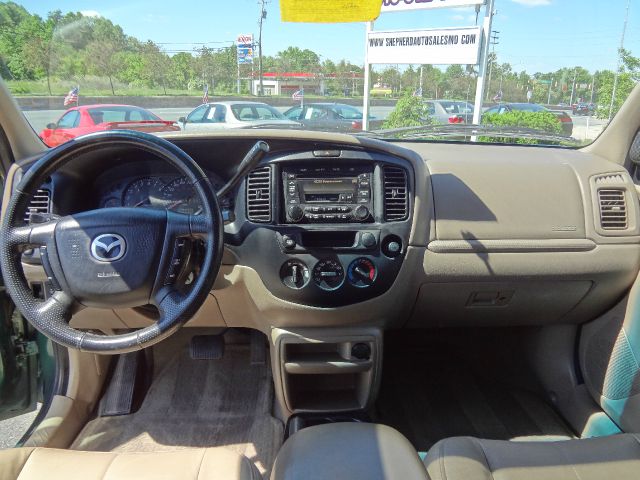 2001 Mazda Tribute LW2