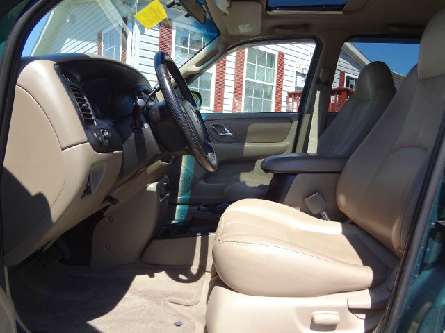 2001 Mazda Tribute LW2