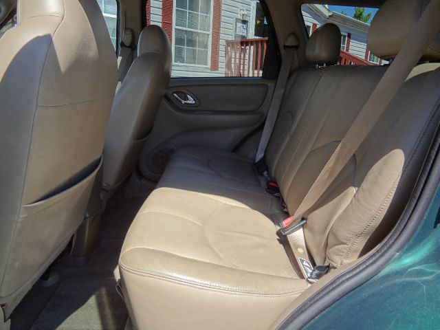 2001 Mazda Tribute LW2