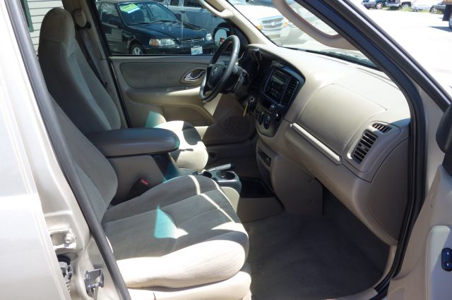 2001 Mazda Tribute LS Truck