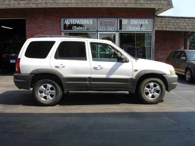 2002 Mazda Tribute LW2