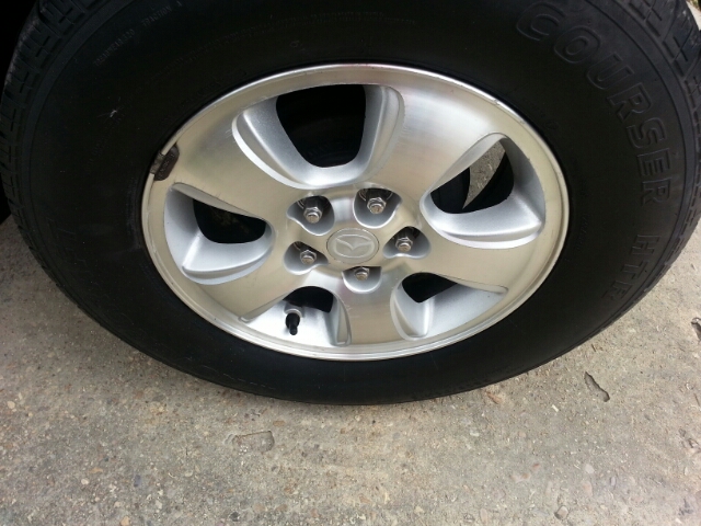 2002 Mazda Tribute LW2