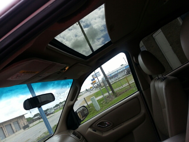 2002 Mazda Tribute LW2