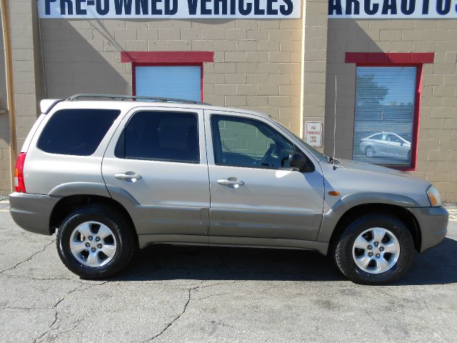 2002 Mazda Tribute LS Truck