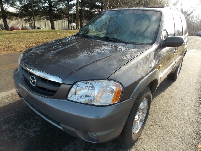 2002 Mazda Tribute LS Truck