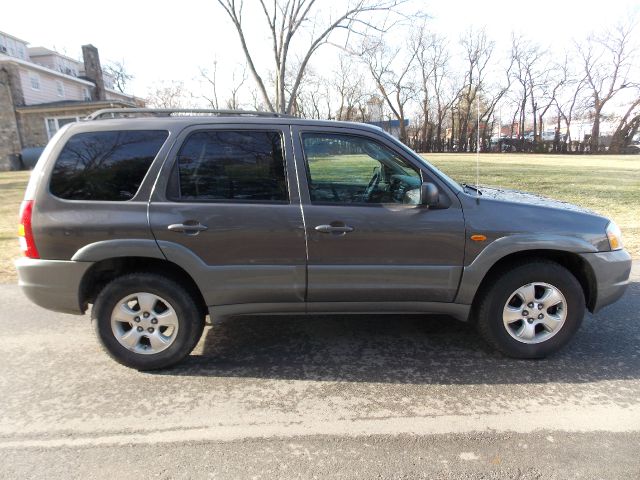 2002 Mazda Tribute LS Truck