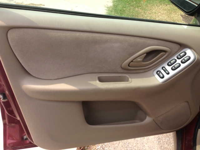 2003 Mazda Tribute Elk Conversion Van