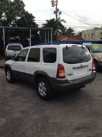 2003 Mazda Tribute LW2