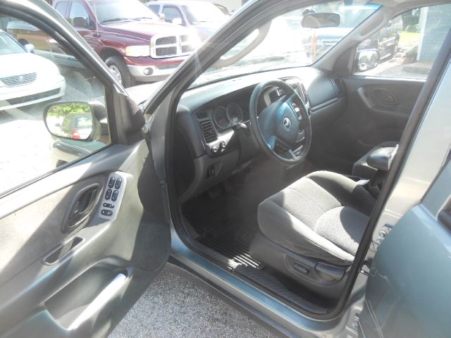 2003 Mazda Tribute Regular CAR W-T 2WD