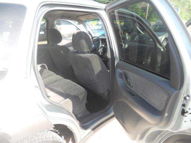 2003 Mazda Tribute Regular CAR W-T 2WD