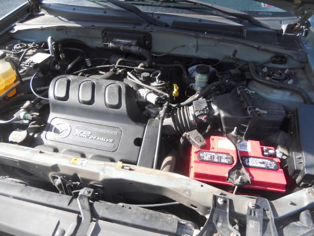 2003 Mazda Tribute Regular CAR W-T 2WD