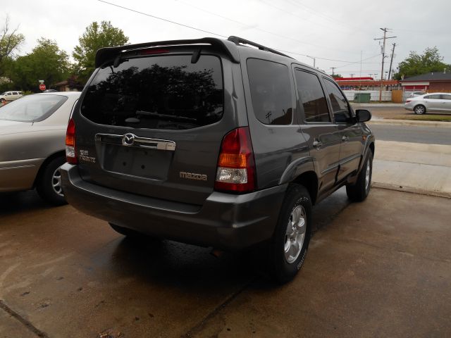 2003 Mazda Tribute LW2