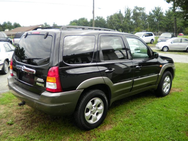 2004 Mazda Tribute LW2