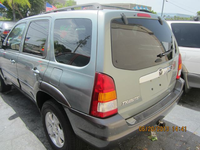 2004 Mazda Tribute LW2