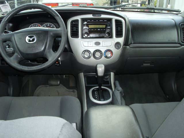 2005 Mazda Tribute Technology Package PTG 4x4 SUV