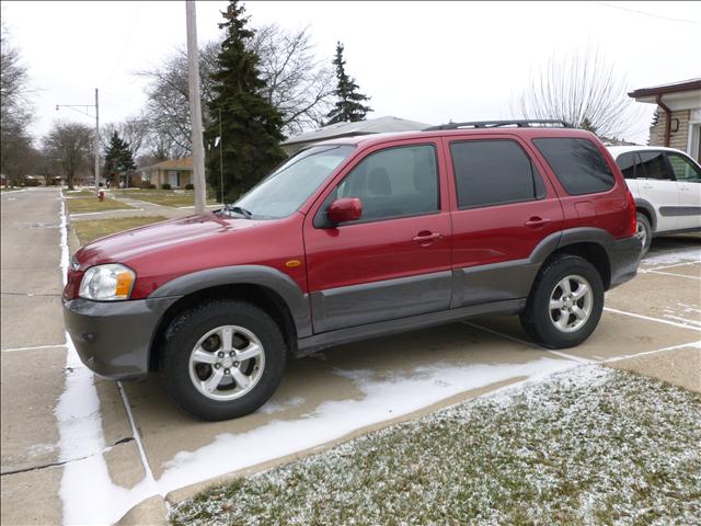 2005 Mazda Tribute Unknown