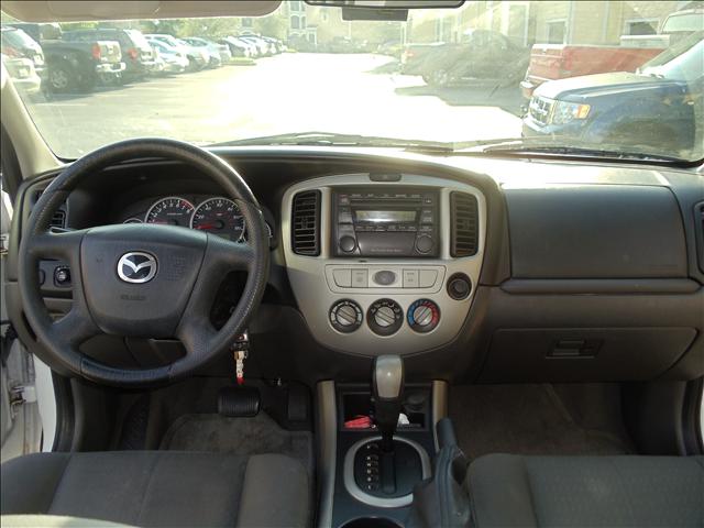 2005 Mazda Tribute Unknown