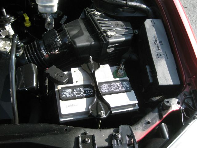 2005 Mazda Tribute Base LS SS LT Z71 Work Tr