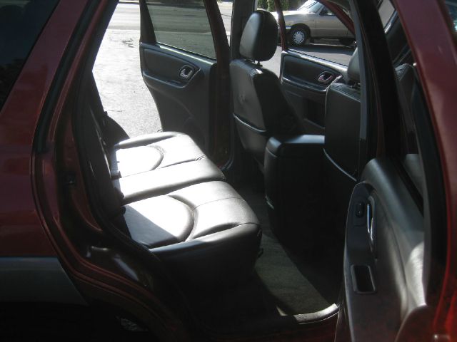 2005 Mazda Tribute Base LS SS LT Z71 Work Tr