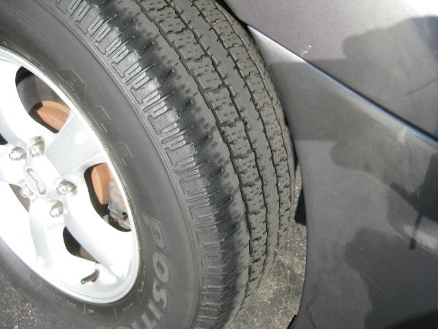 2005 Mazda Tribute Base LS SS LT Z71 Work Tr