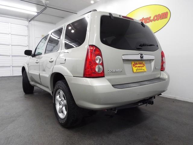 2005 Mazda Tribute XR