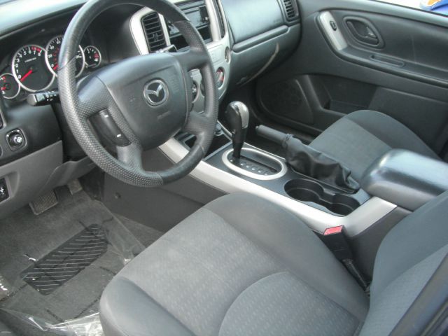 2005 Mazda Tribute L.T. 4-w.d. 5.3L