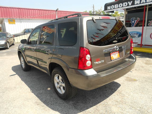 2006 Mazda Tribute Showtruck