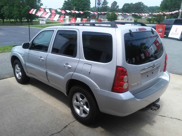 2006 Mazda Tribute 750li Xdrive 1-ownerawdnavigation Sedan