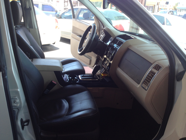 2008 Mazda Tribute 328