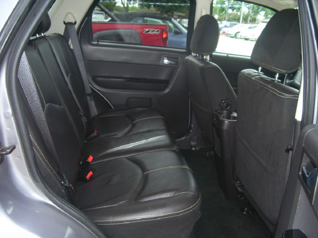 2008 Mazda Tribute 328